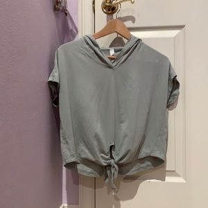 Cropped Lululemon top